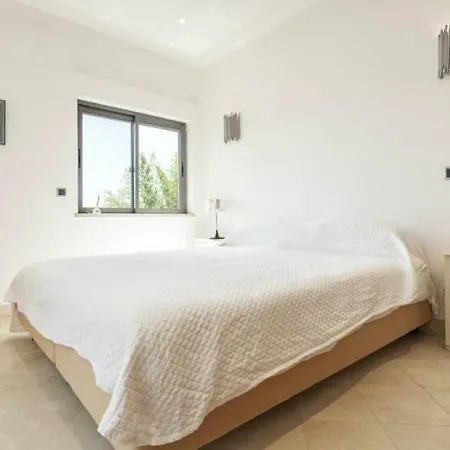 Villa Vale Formoso Sleeps 6 Pool Air Con Wifi Vale Formoso (Faro)